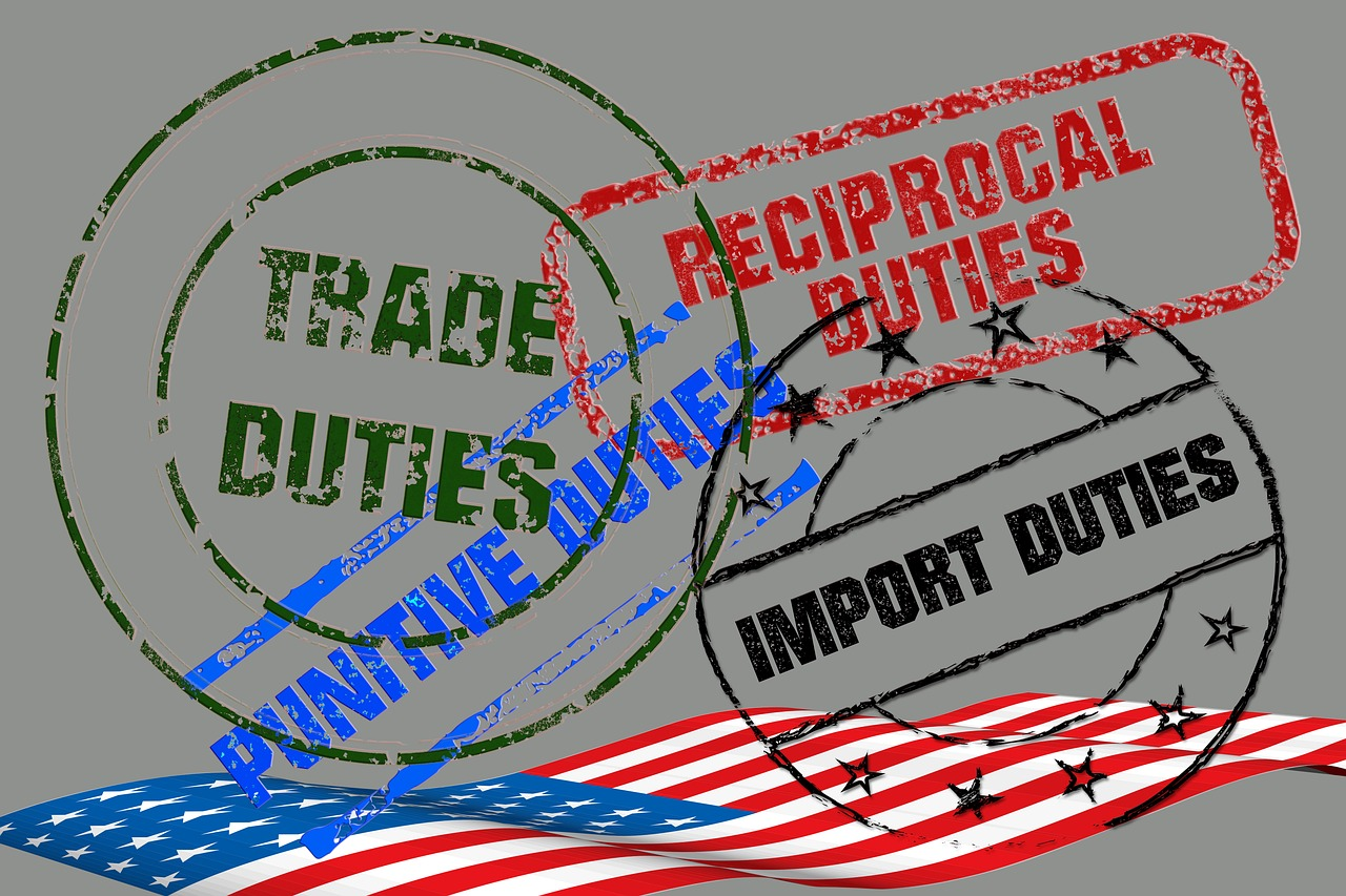 Tariffs Are Eating Your Margins | Helping E-Commerce Business